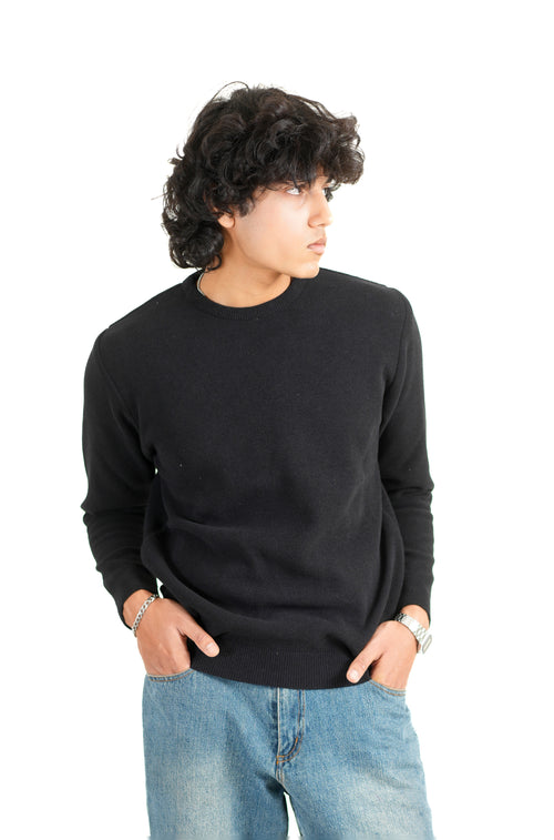 Abyss Pullover in Black