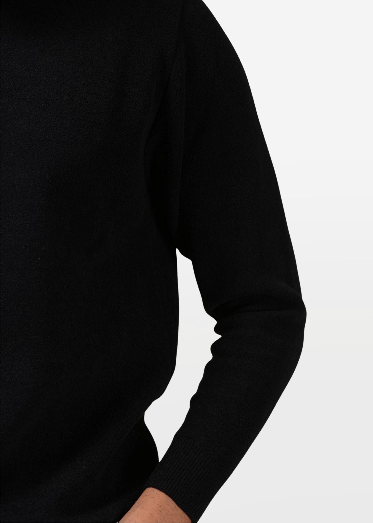 Abyss Pullover in Black — Men's Slim Fit Knit Pullover | Eagle Ray
