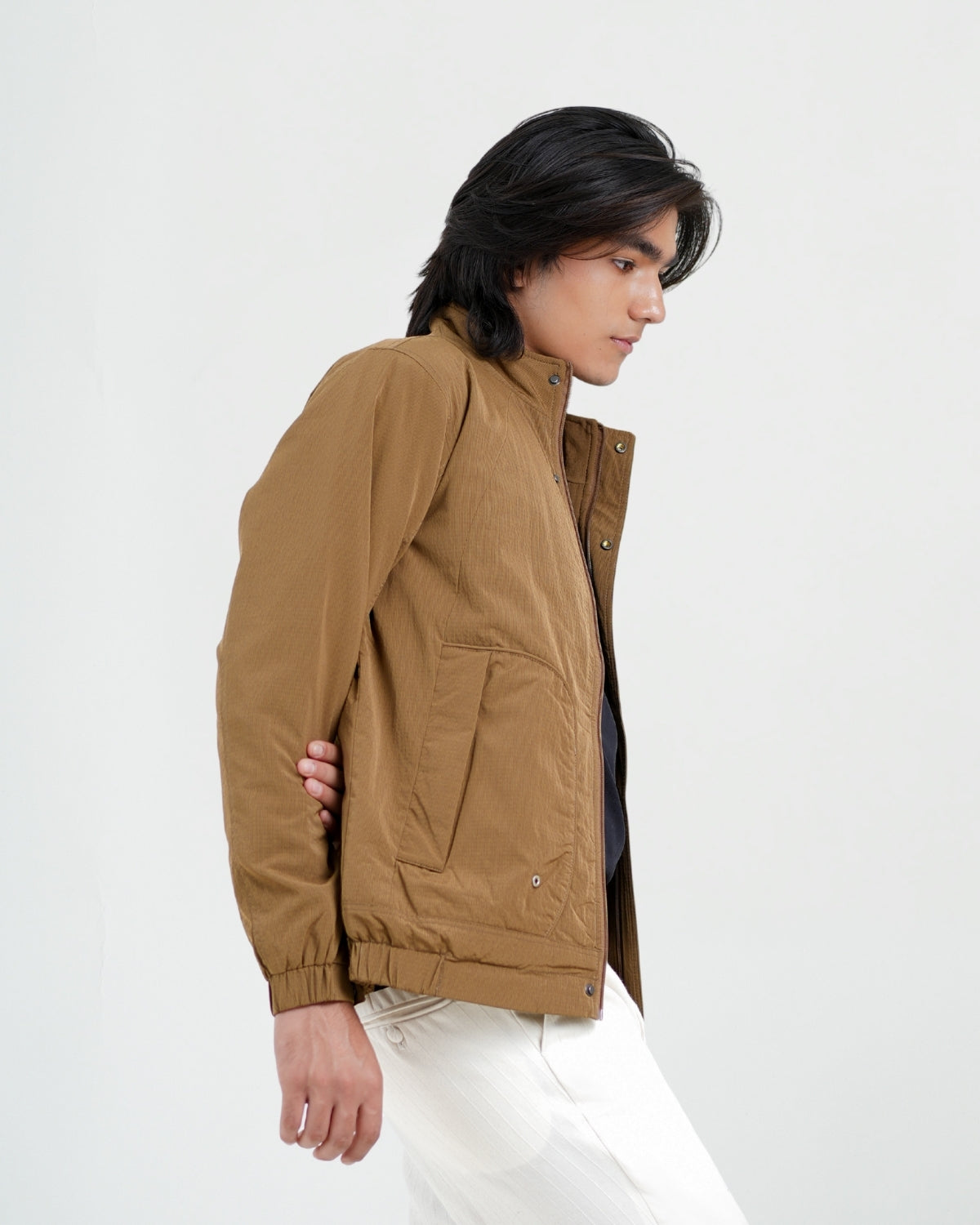 Bomber Jacket in Dark Sand