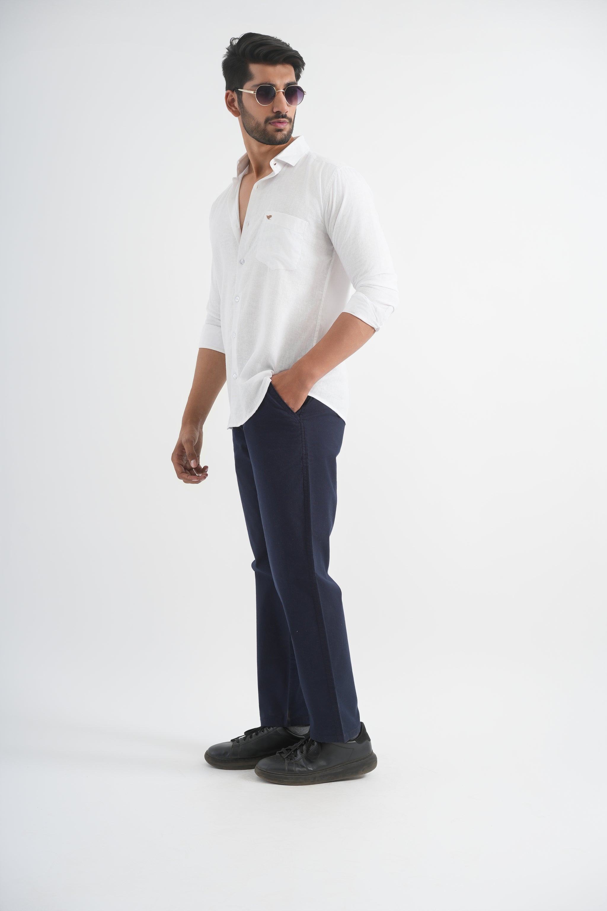White Linen Shirt - Eagle Ray