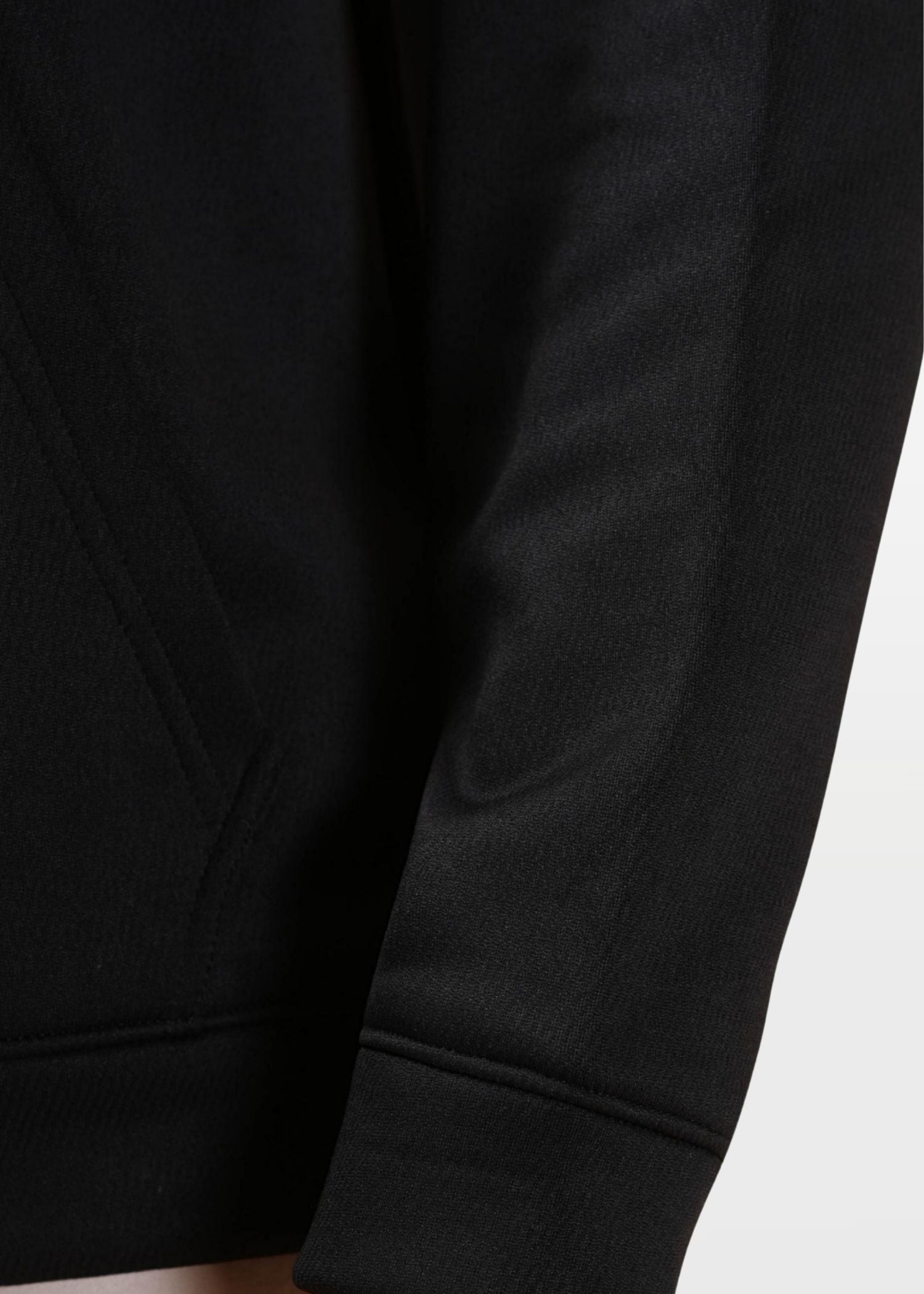 The Ray Hoodie in Black