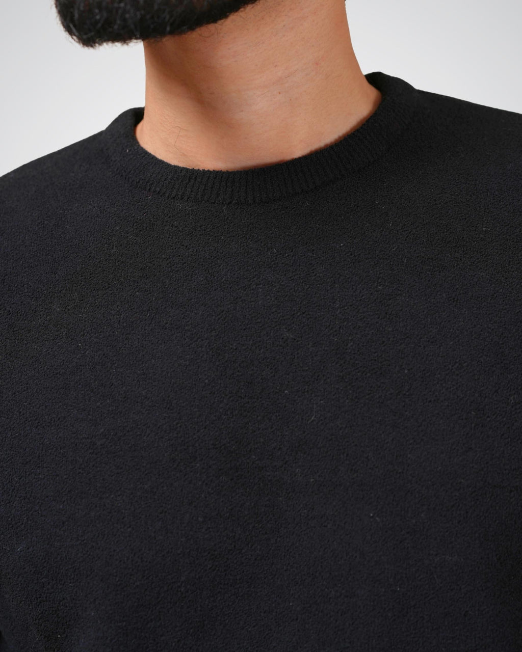 Abyss Pullover in Black