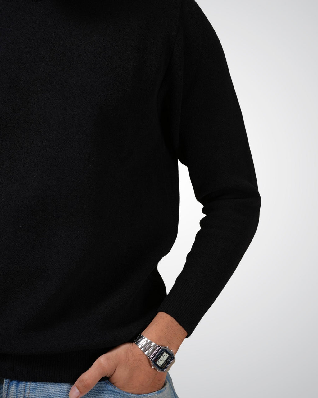 Abyss Pullover in Black